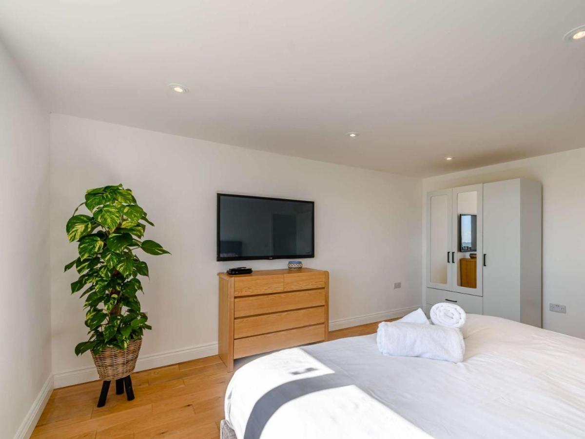 2-Bed Modern Bungalow - Outstanding Country Views ハロゲート エクステリア 写真