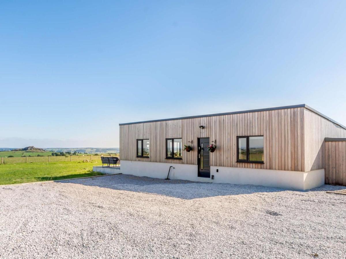 2-Bed Modern Bungalow - Outstanding Country Views ハロゲート エクステリア 写真