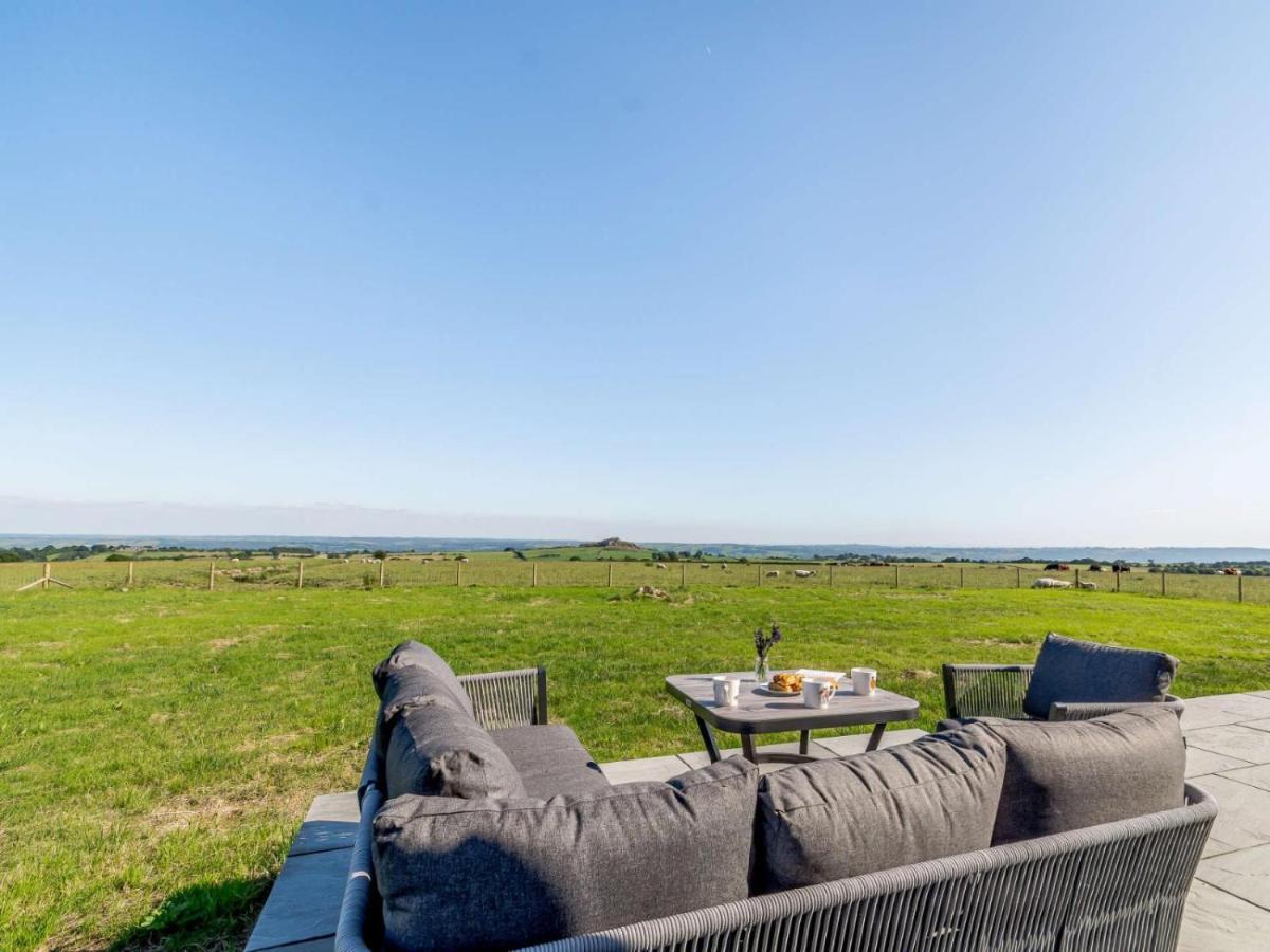2-Bed Modern Bungalow - Outstanding Country Views ハロゲート エクステリア 写真