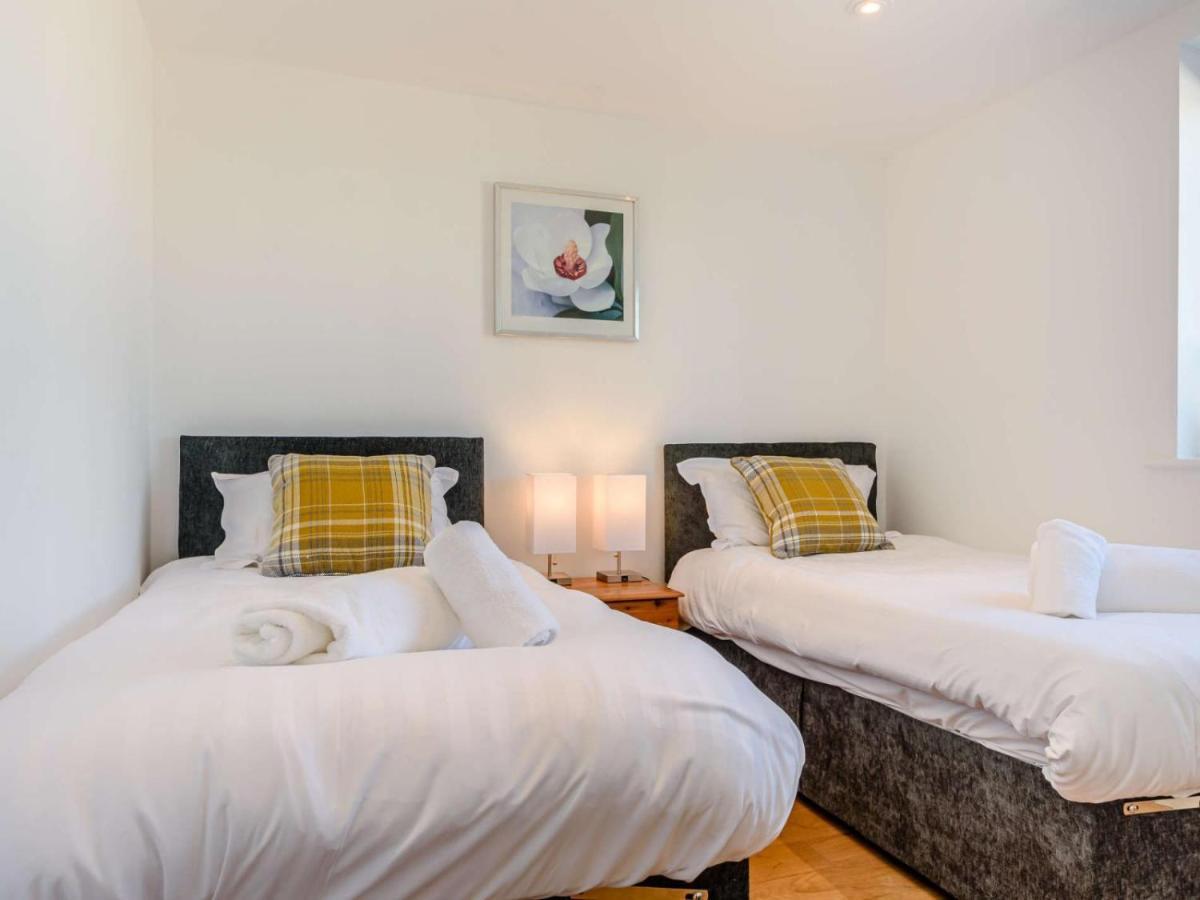 2-Bed Modern Bungalow - Outstanding Country Views ハロゲート エクステリア 写真