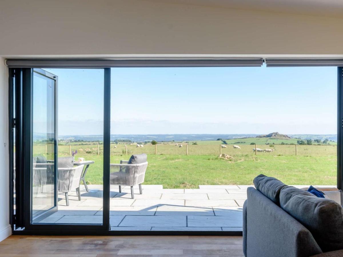2-Bed Modern Bungalow - Outstanding Country Views ハロゲート エクステリア 写真