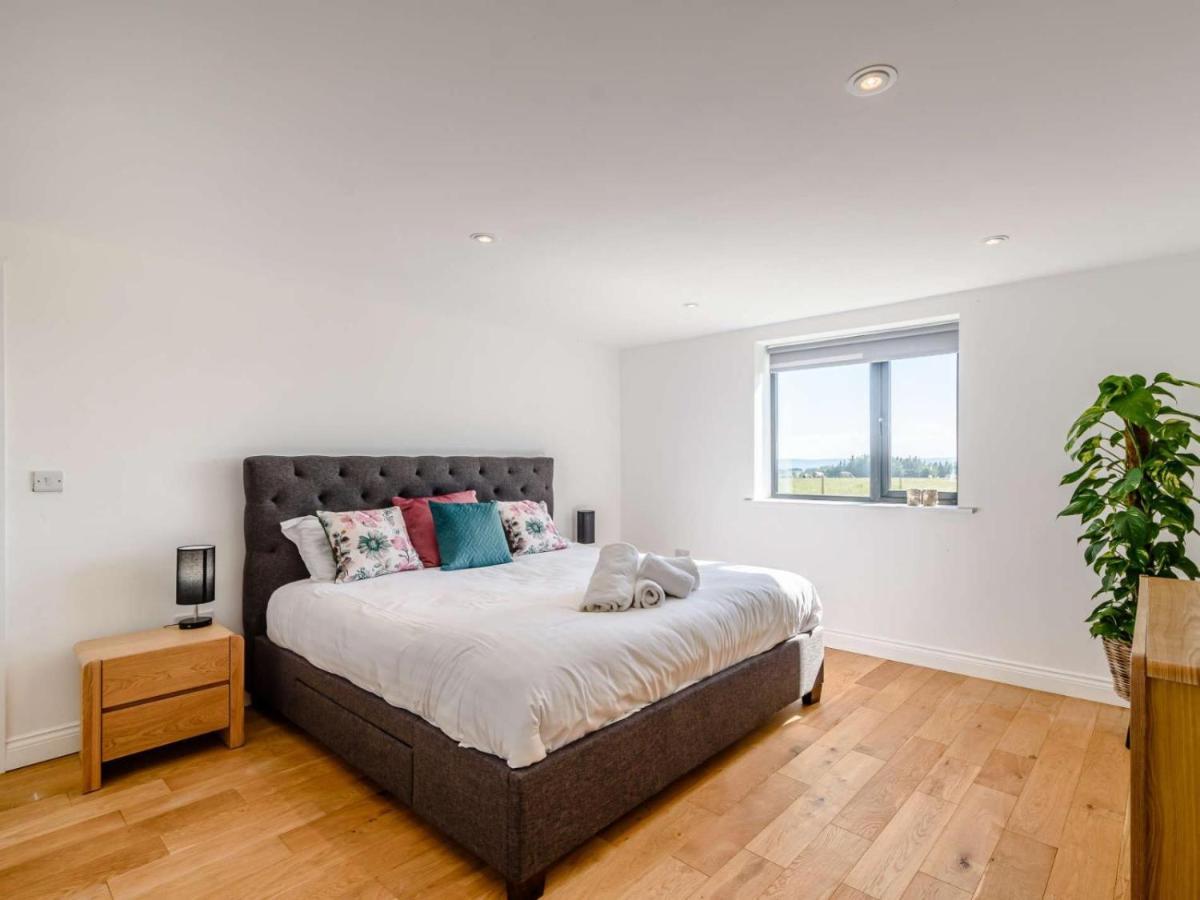 2-Bed Modern Bungalow - Outstanding Country Views ハロゲート エクステリア 写真